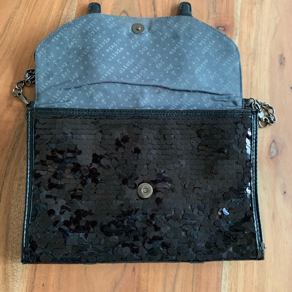 Over sized clutch